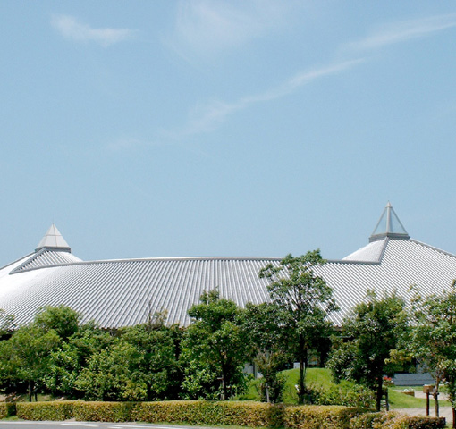 ウエルネスパーク五色「菜の花ホール」(兵庫県・洲本市) 